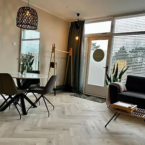  Appartement Amsterdam 34, Private Garden Nederland